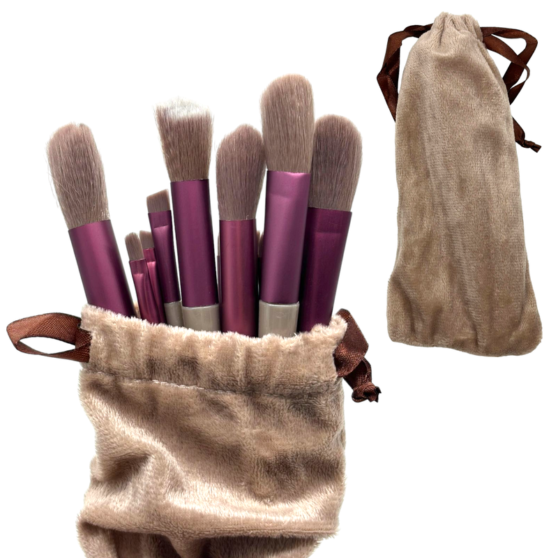 Kit 12 Pinceis Com Saquinho de Veludo Cores:Preto (4673)